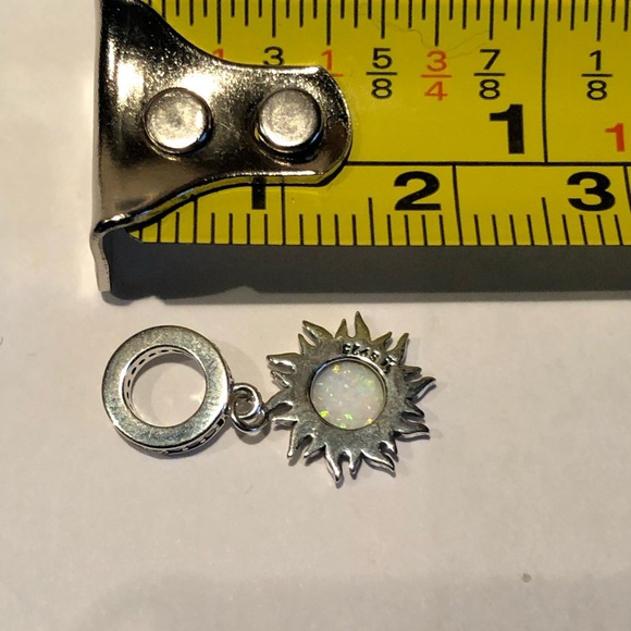 925 Silver sun charm with opal - Picture 3 of 5